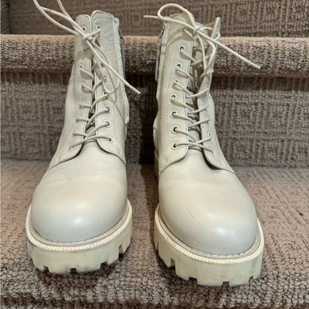 Sam Edelman Garret Platform Combat Boot in Ivory Leather - Picture 4 of 6
